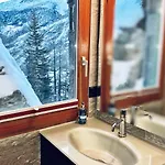 Stirling Luxury & 木屋