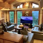 Stirling Luxury & 木屋