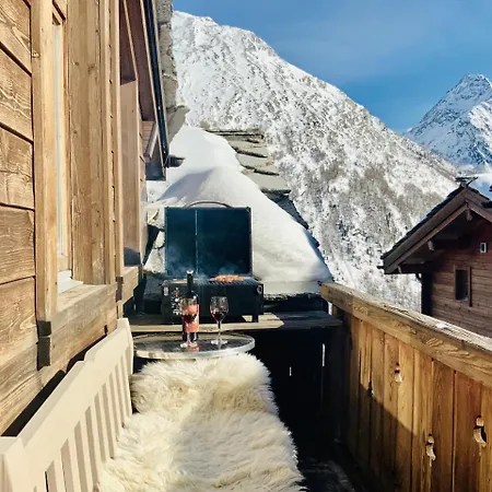 Stirling Luxury & Saas Fee
