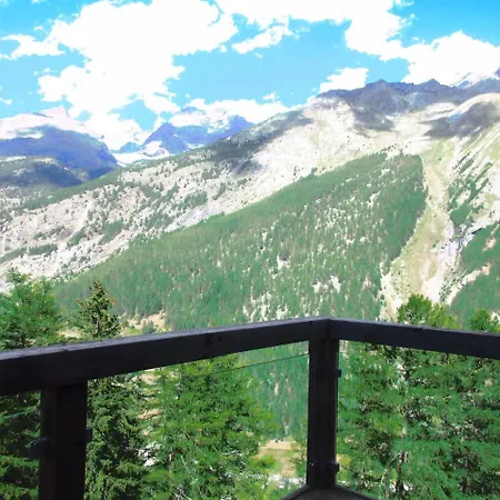 Шале Stirling Luxury &