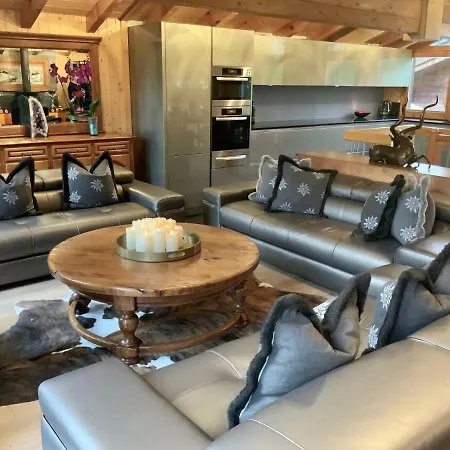 Stirling Luxury & Chalet