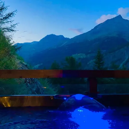 Stirling Luxury & شاليه Saas Fee