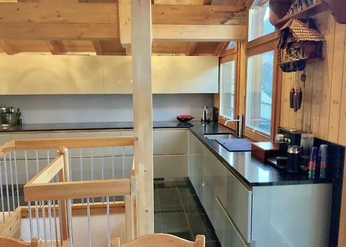 Stirling Luxury & Chalet *