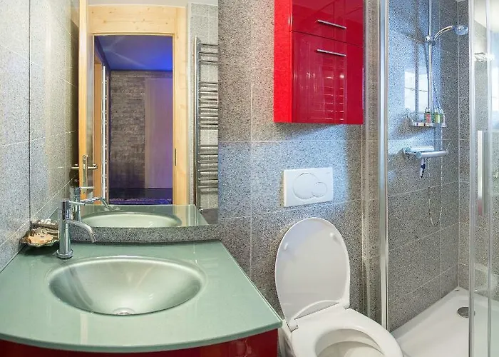 Stirling Luxury & Chalet *