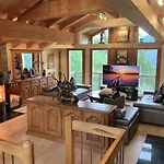 Chalet Stirling Luxury & *