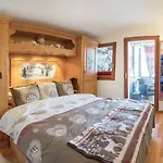 Stirling Luxury & Chalet